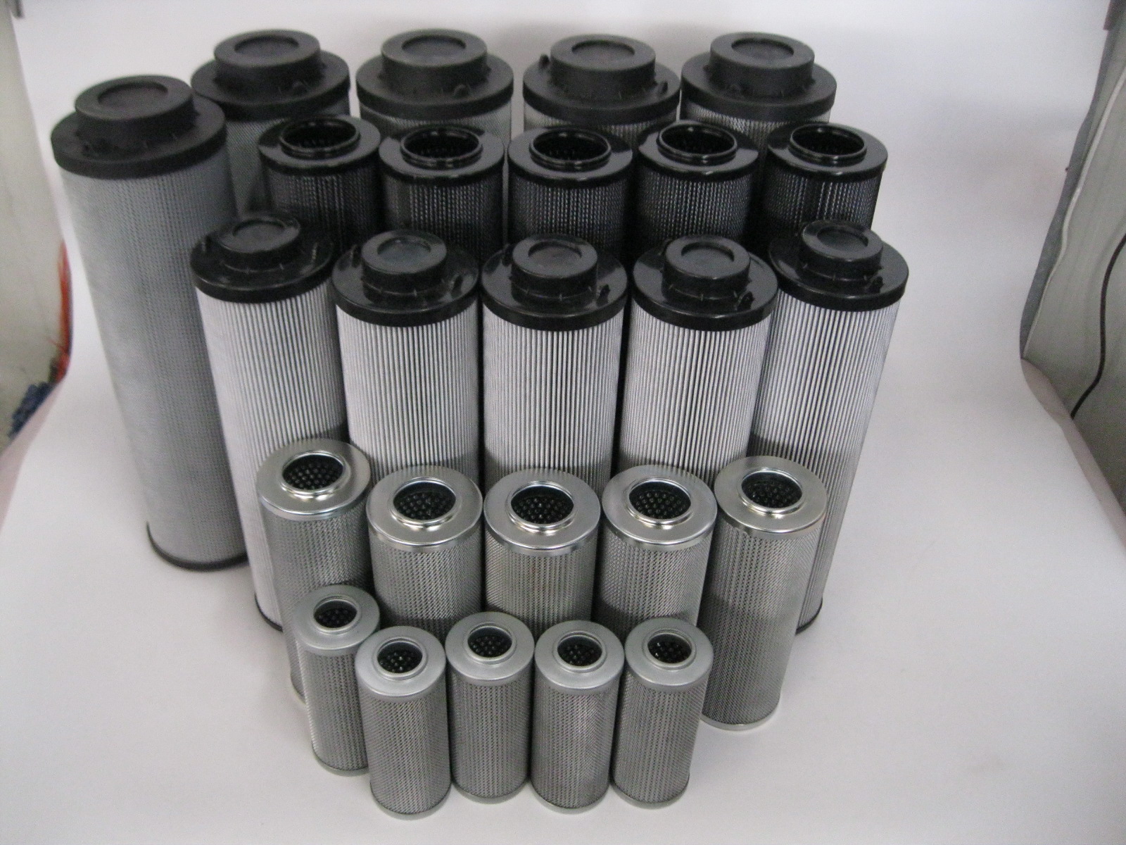 【銷(xiāo)售動(dòng)態(tài)】浙江劉經(jīng)理訂購(gòu)的黎明系列濾芯已發(fā)貨！